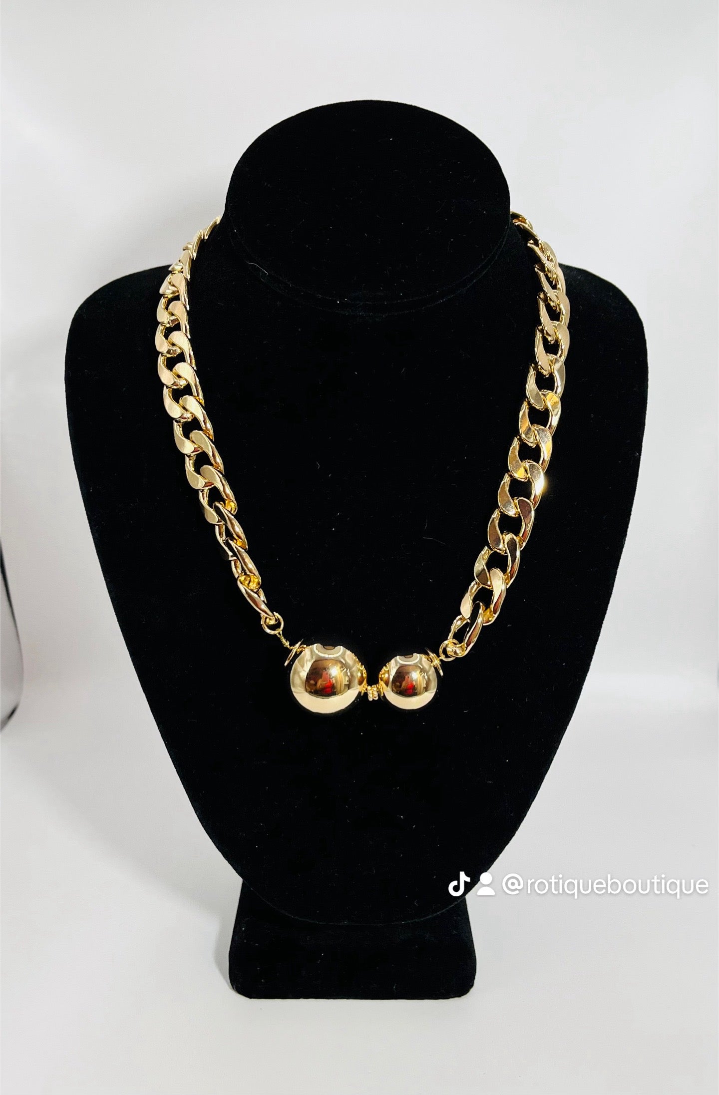 Chunky Gold Necklace with Gold Balls